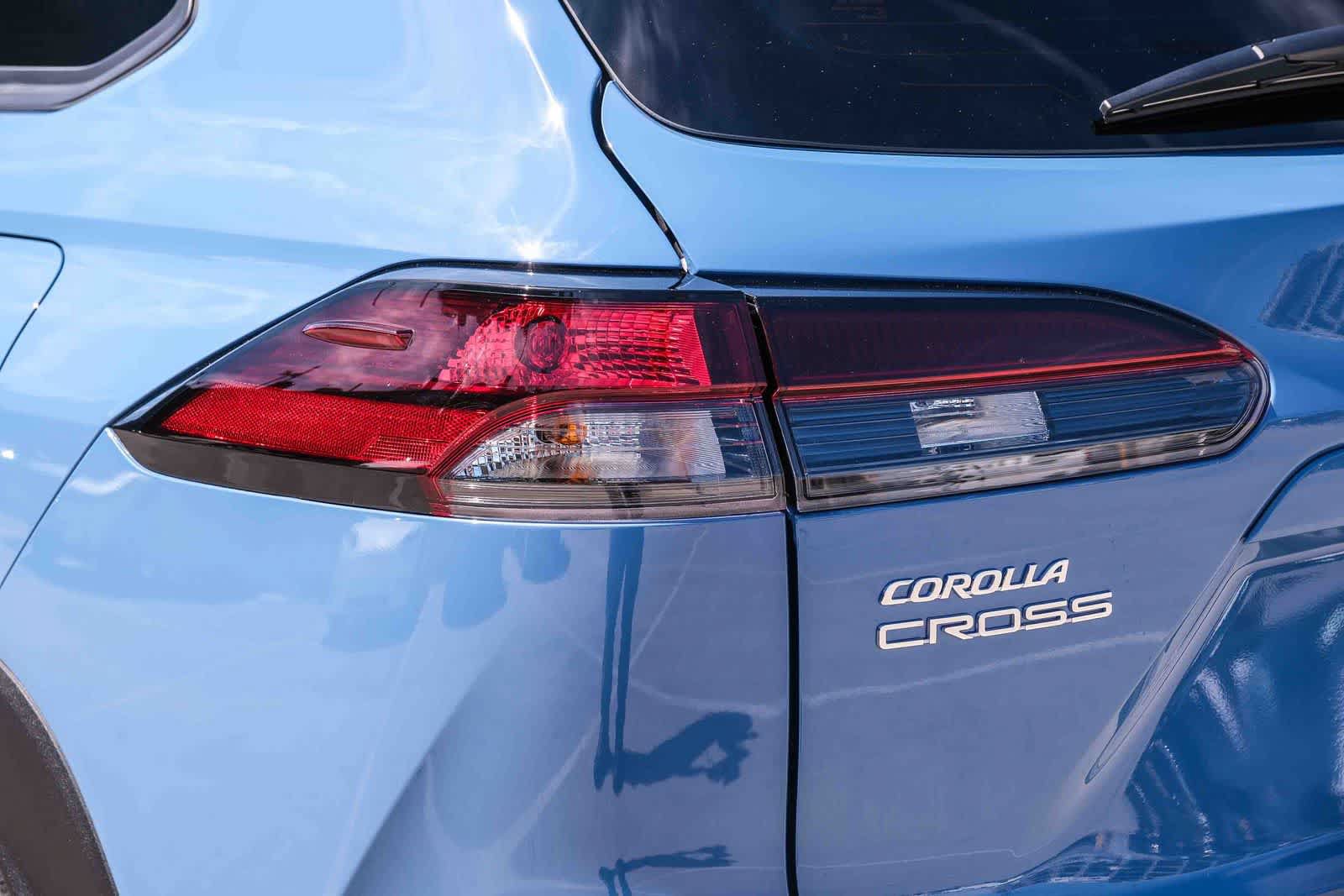 Certified 2026 Toyota Corolla Cross LE FWD image 7