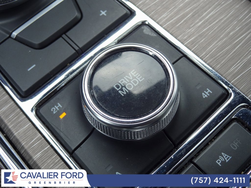 Certified 2024 Ford Expedition Limited image 41