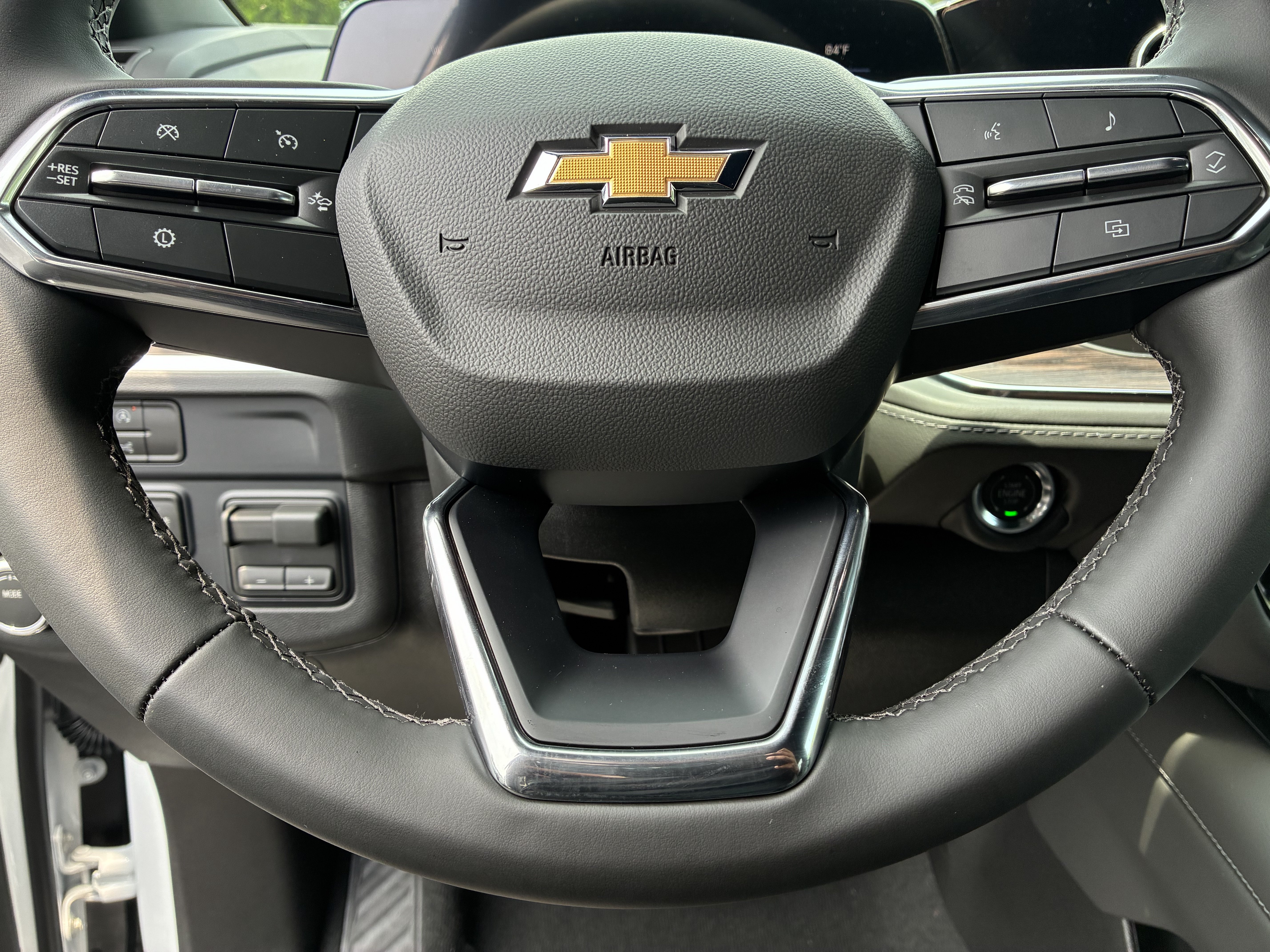 New 2026 Chevrolet Suburban LS w/ Max Trailering Package RWD image 27