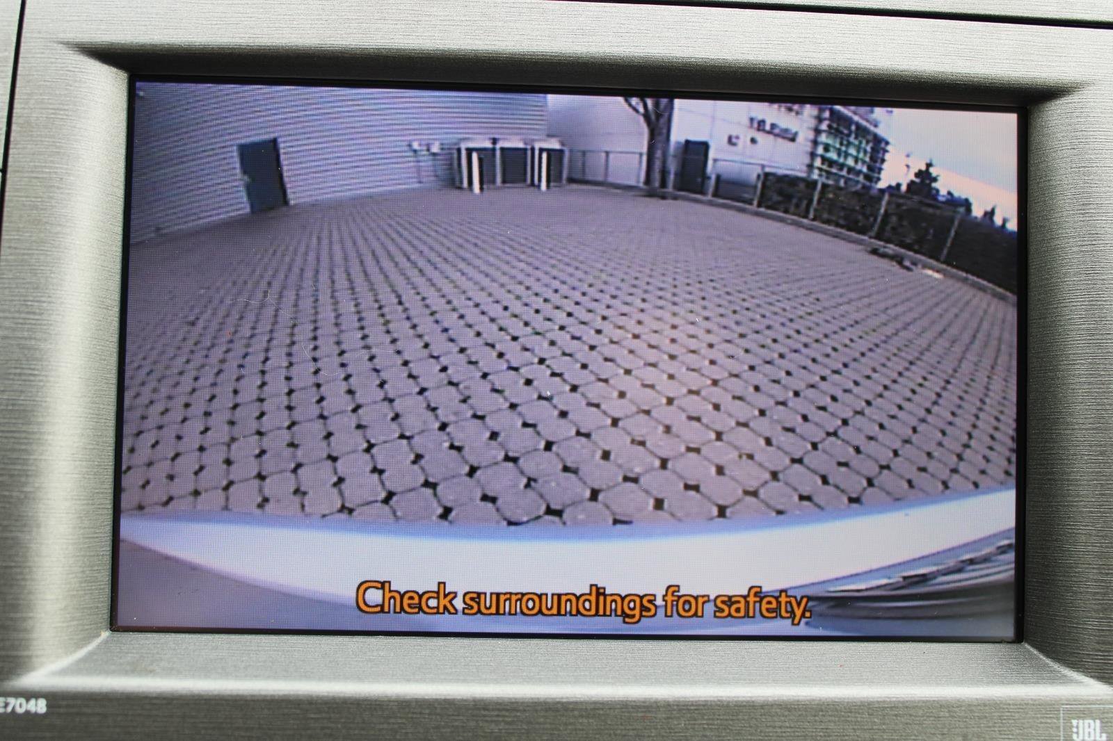 Used 2015 Toyota Prius Prime Advanced image 17