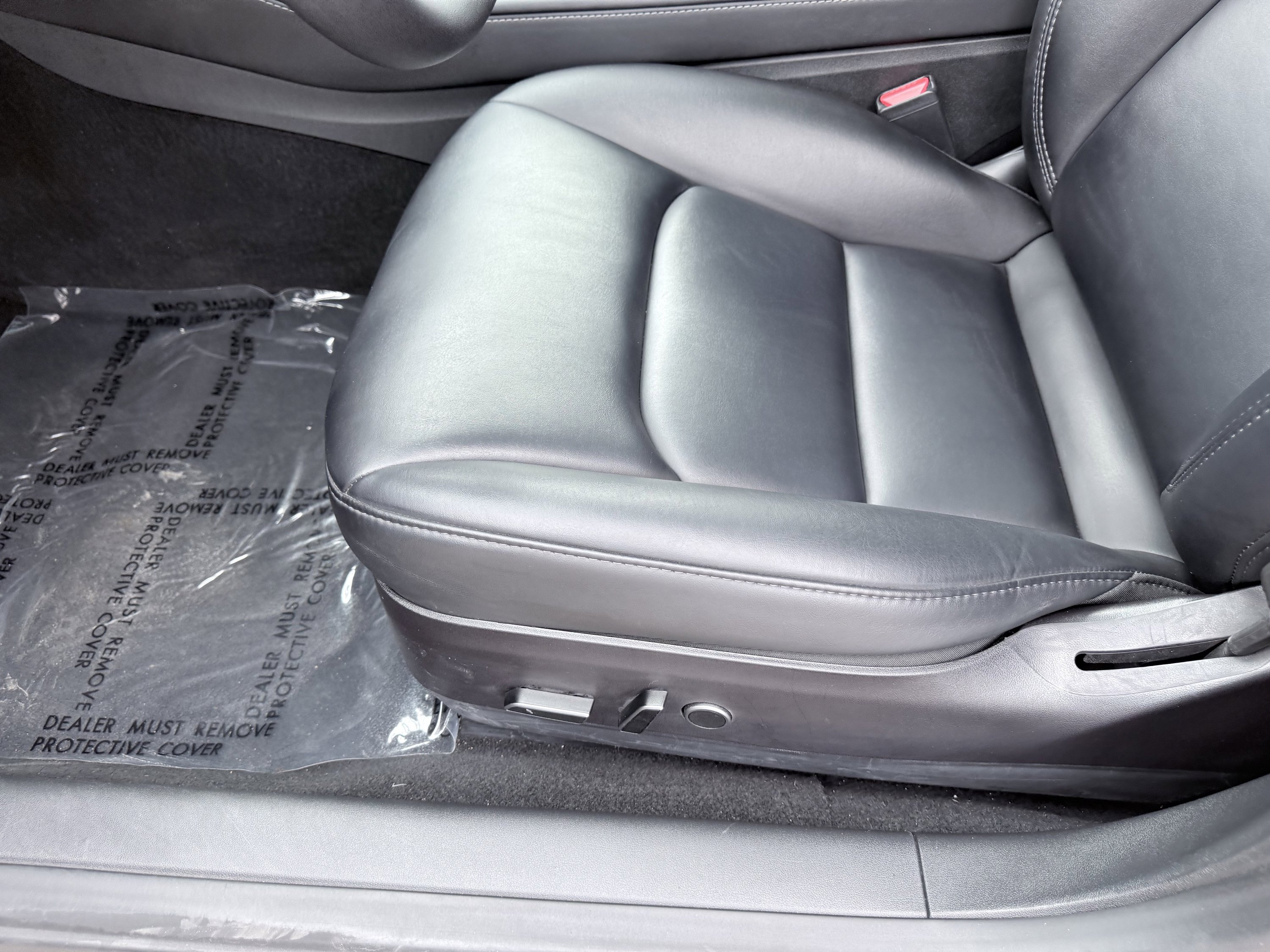 Used 2023 Tesla Model 3 Standard Range image 23