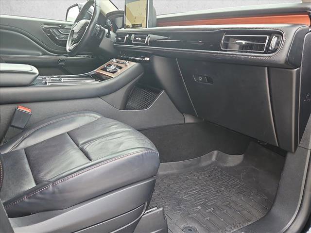 Used 2020 Lincoln Aviator Reserve w/ Elements Package Plus image 23