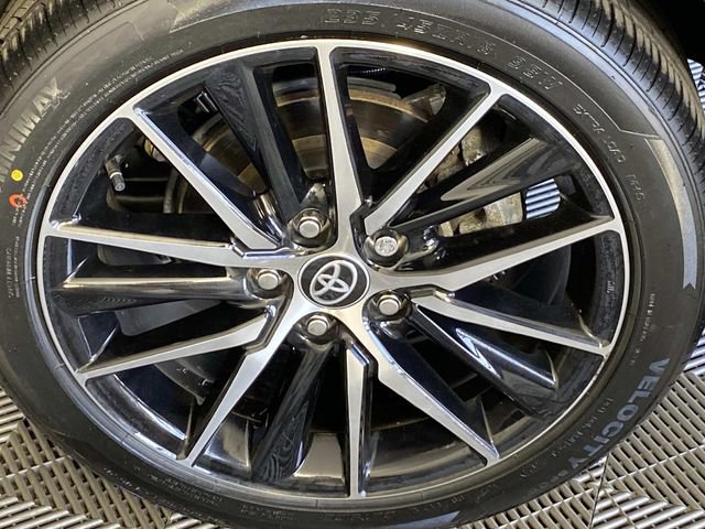 Used 2024 Toyota Camry SE w/ Cold Weather Package AWD/4WD image 28