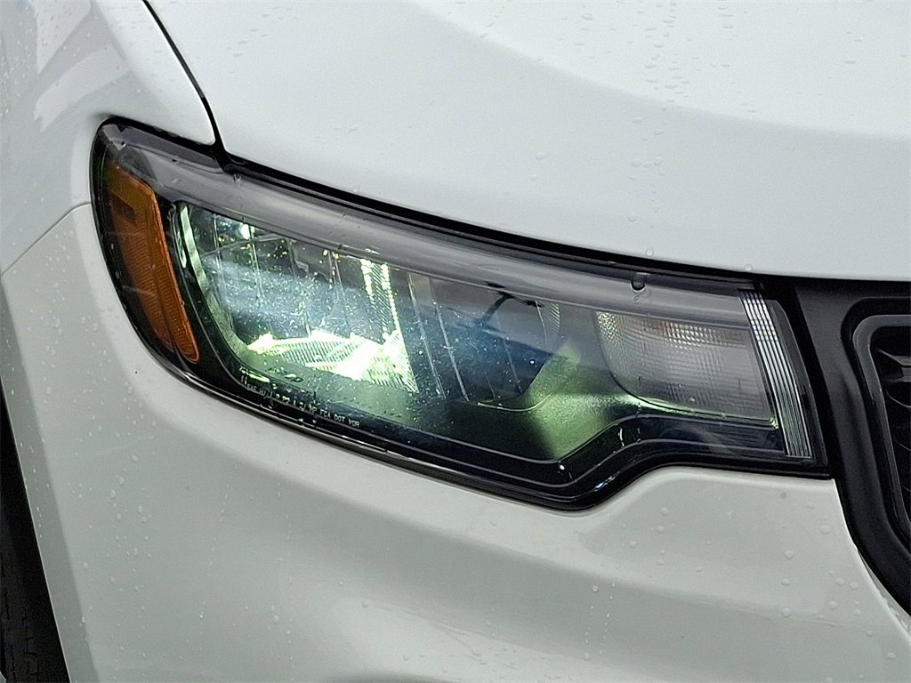 Used 2023 Jeep Compass Altitude w/ Convenience Group image 10