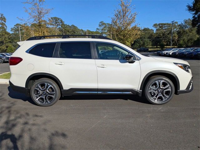 New 2025 Subaru Ascent Limited image 4