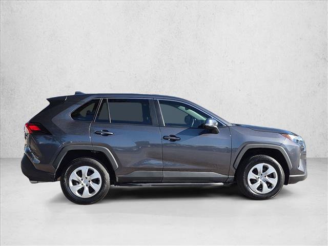 Used 2023 Toyota RAV4 LE FWD image 4