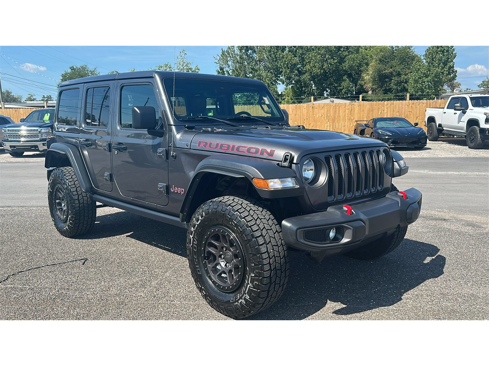 Used 2022 Jeep Wrangler Unlimited Rubicon w/ Xtreme Recon 35" Tire Package AWD/4WD image 7