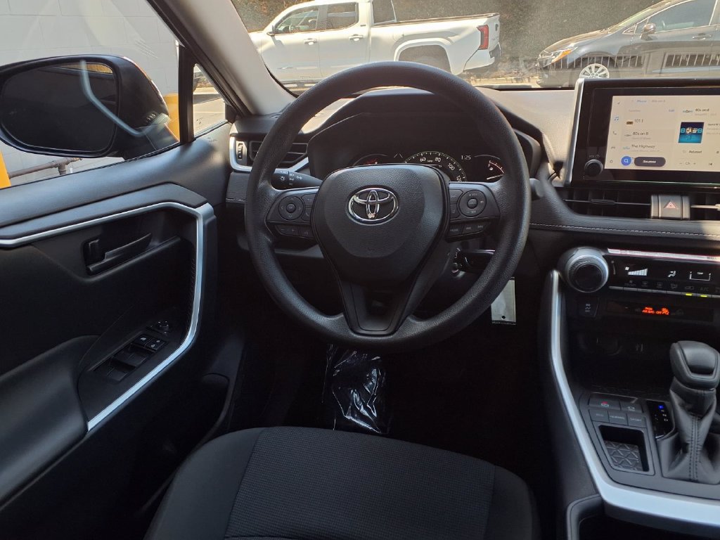 Certified 2025 Toyota RAV4 LE FWD image 24