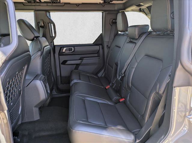 New 2025 Ford Bronco Badlands image 16
