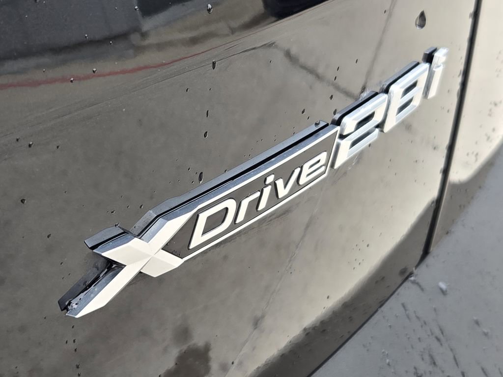 Used 2024 BMW X2 xDrive28i w/ Convenience Package image 14