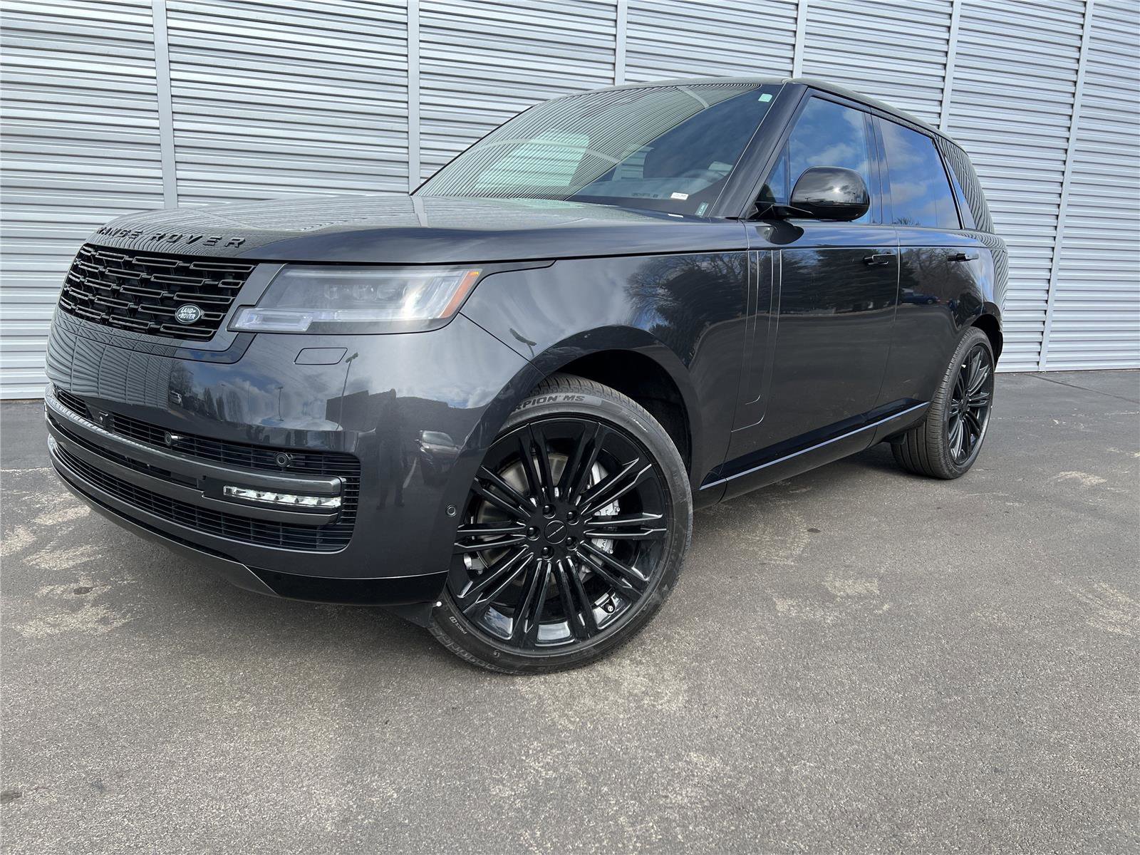 New 2026 Land Rover Range Rover SE AWD/4WD image 1
