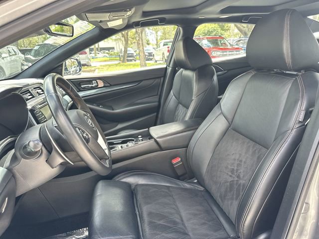Used 2023 Nissan Maxima SR w/ Sport Mat Group image 23