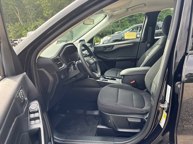 Used 2023 Ford Escape AWD image 29