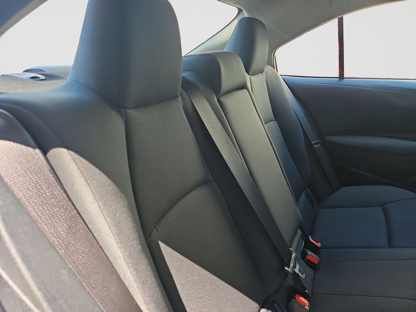 Used 2024 Toyota Corolla LE FWD image 45