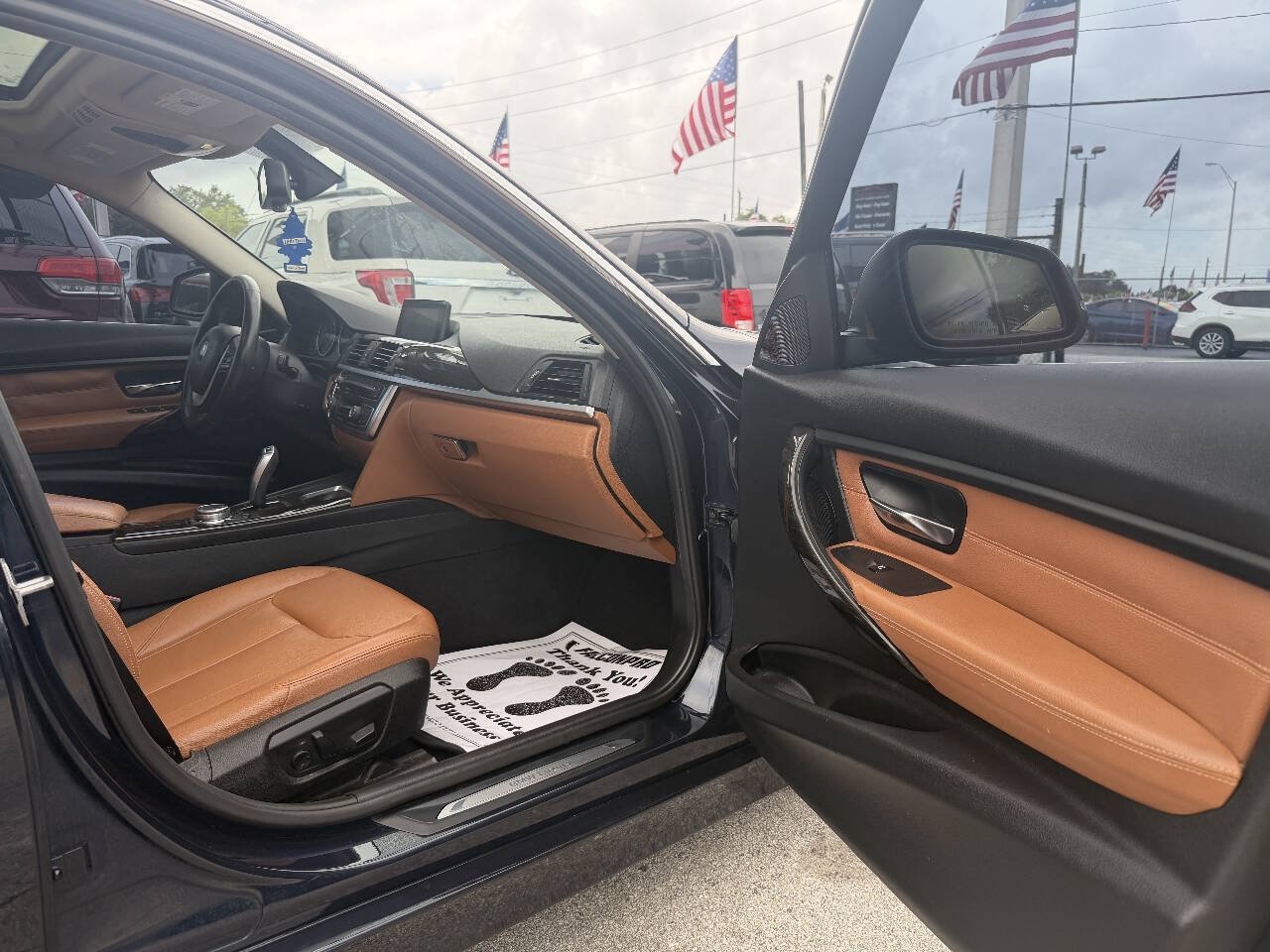 Used 2015 BMW 328i Sedan RWD image 23