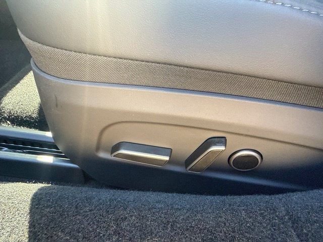 Used 2026 Tesla Model 3 AWD/4WD image 12