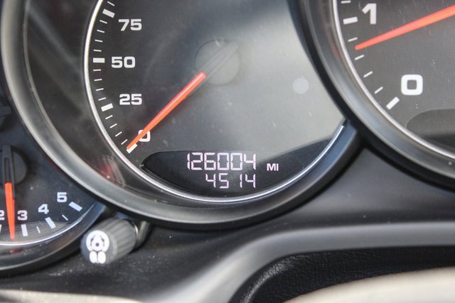 Used 2015 Porsche Panamera 4 image 27