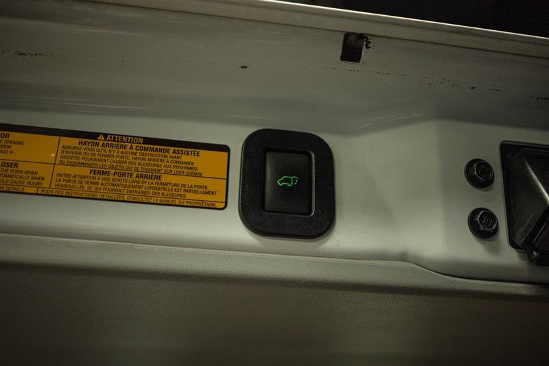 Used 2012 Toyota Sienna XLE image 8