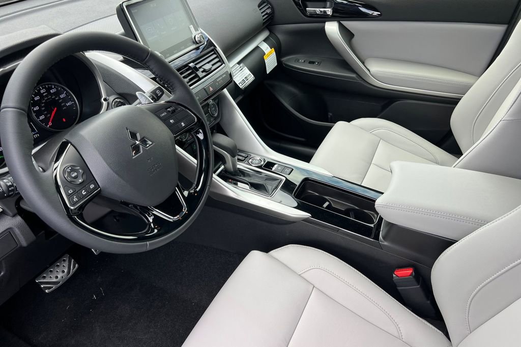 New 2026 Mitsubishi Eclipse Cross SEL image 11