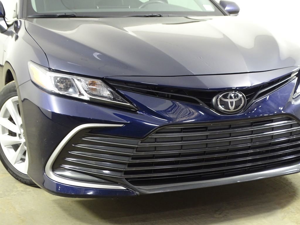 Used 2022 Toyota Camry LE image 39