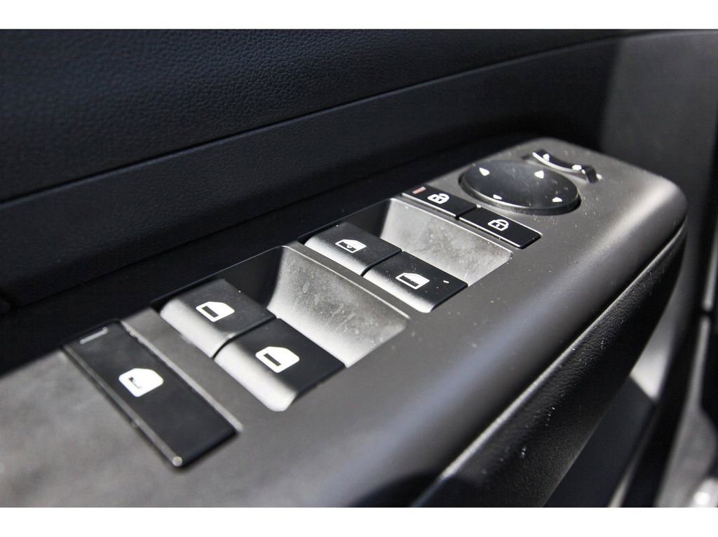 Used 2025 Hyundai Kona SEL image 20