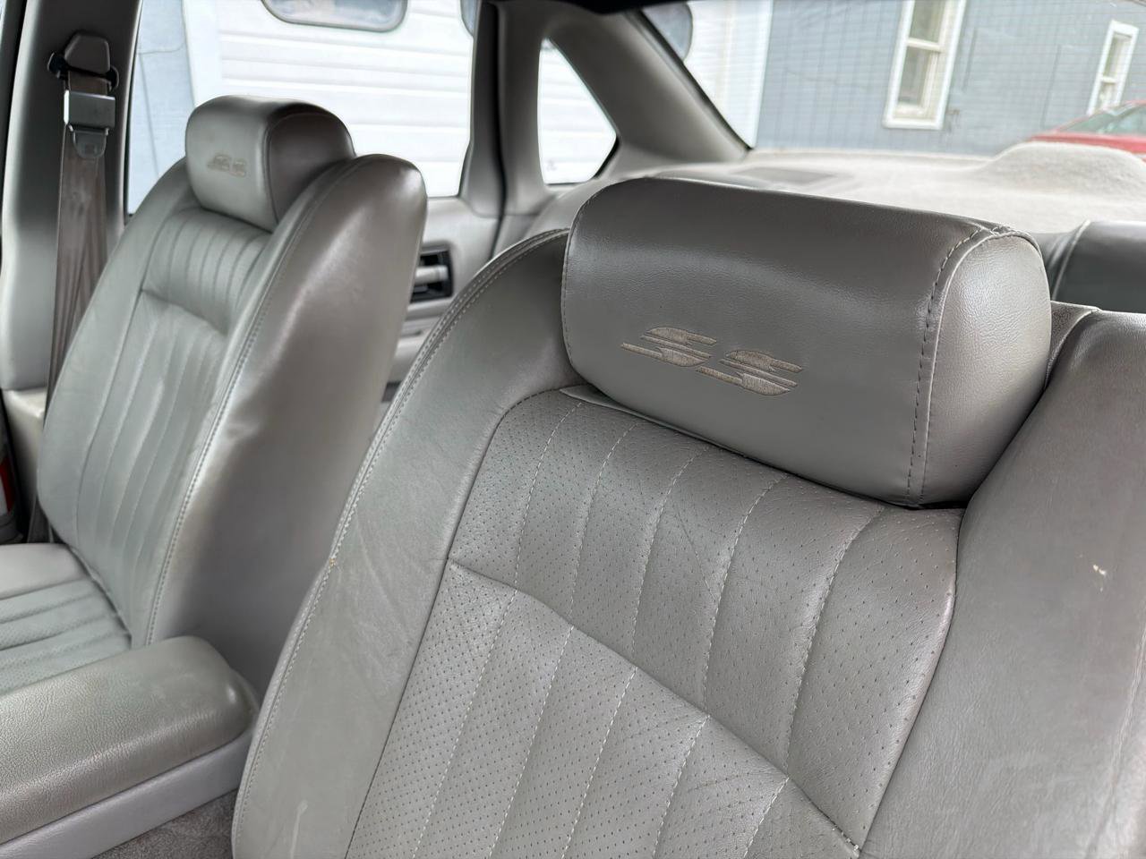 Used 1995 Chevrolet Impala SS RWD image 9