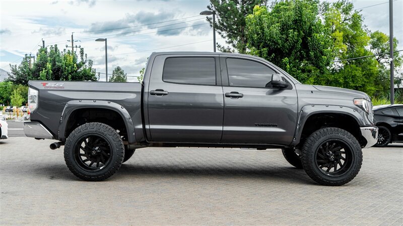 Used 2016 Toyota Tundra SR5 w/ SR5 Upgrade Package RWD image 5