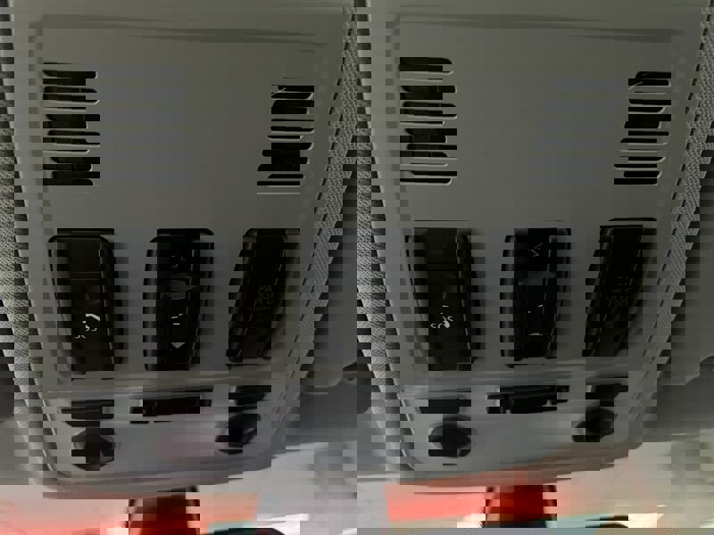 Used 2011 BMW 328i Coupe image 18