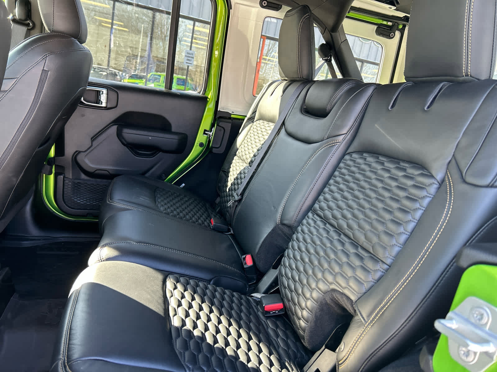 Used 2025 Jeep Wrangler Sport S image 52