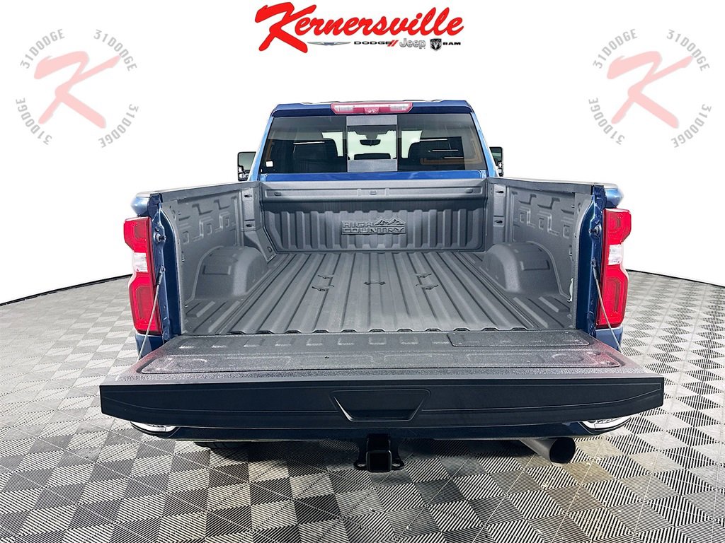 Used 2021 Chevrolet Silverado 2500 High Country image 30