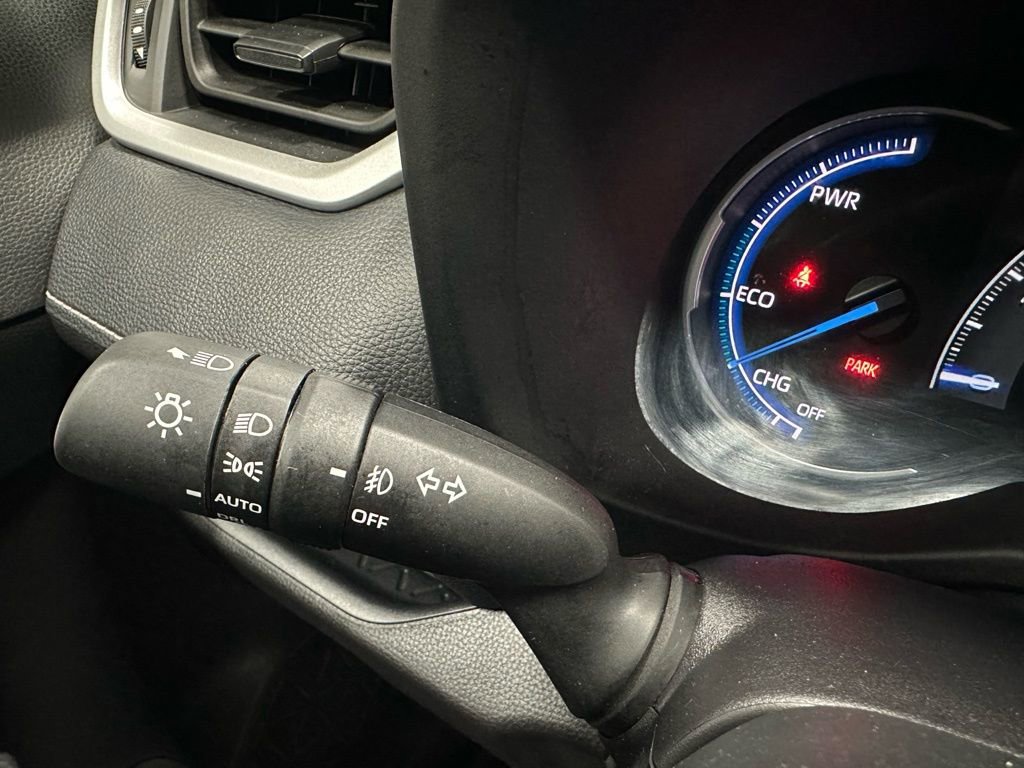 Used 2025 Toyota RAV4 Woodland Edition image 21
