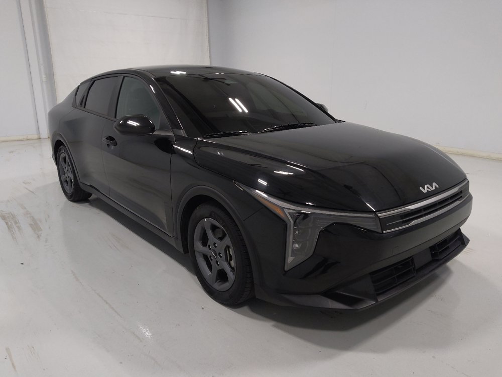 Used 2025 Kia K4 FWD image 13