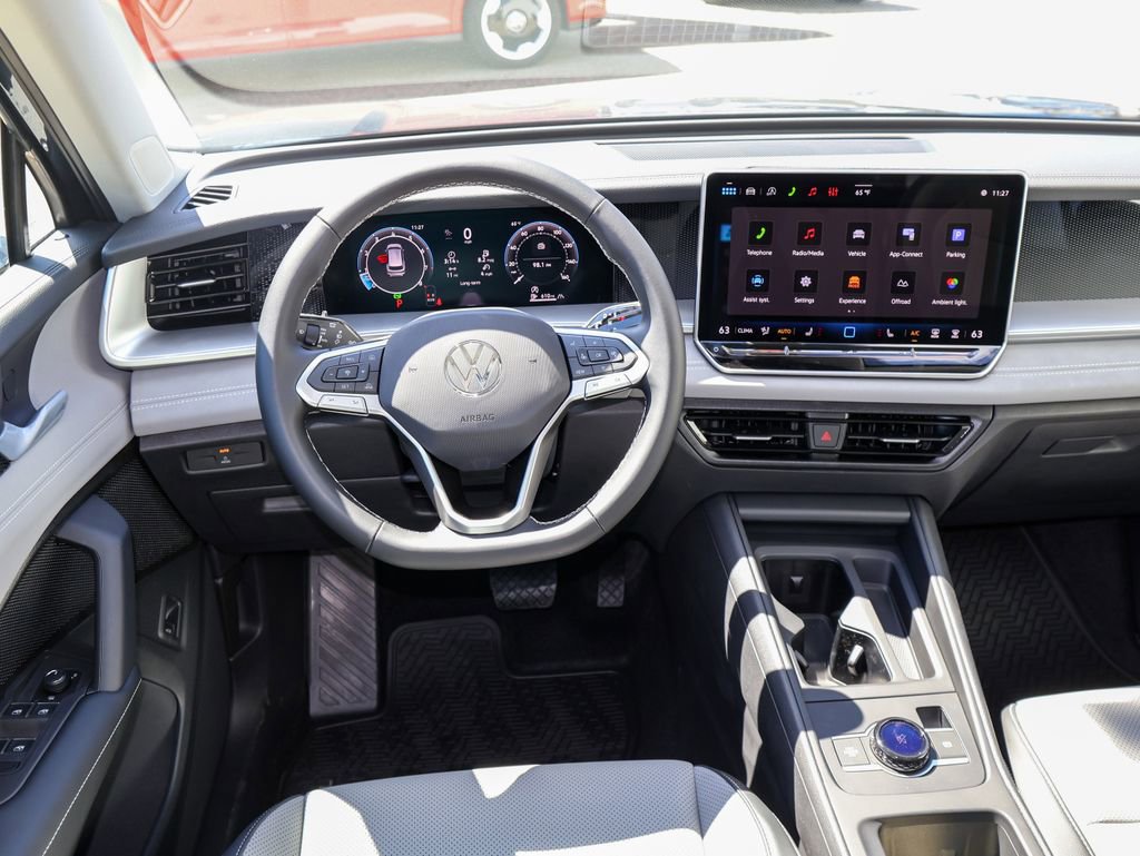 New 2026 Volkswagen Tiguan SE AWD/4WD image 18