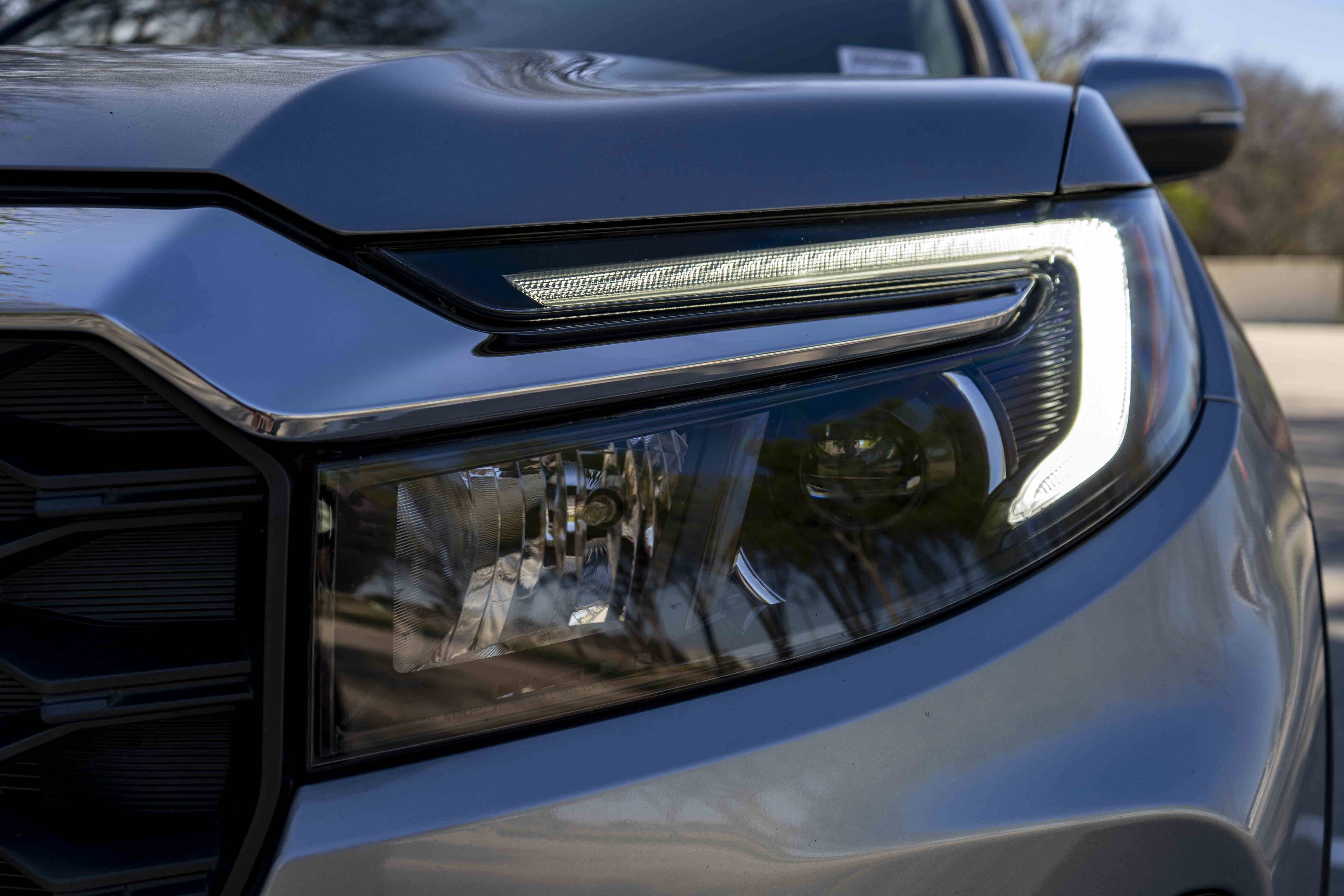 Used 2023 Honda Passport EX-L image 11