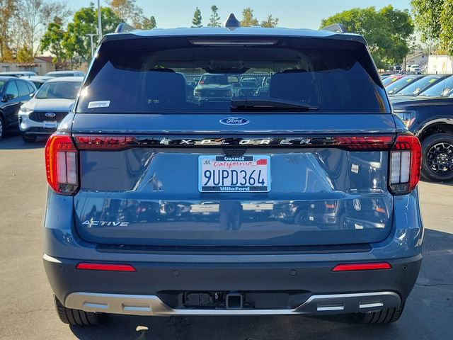 Used 2025 Ford Explorer Active w/ Active Comfort Package RWD image 24