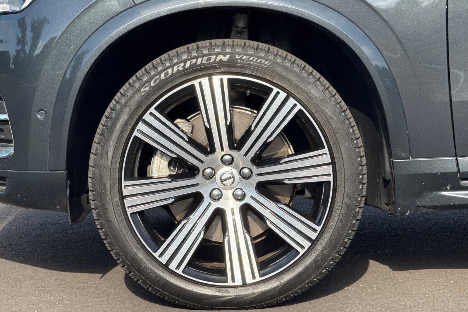 Used 2022 Volvo XC90 T8 Inscription w/ Advanced Package image 38