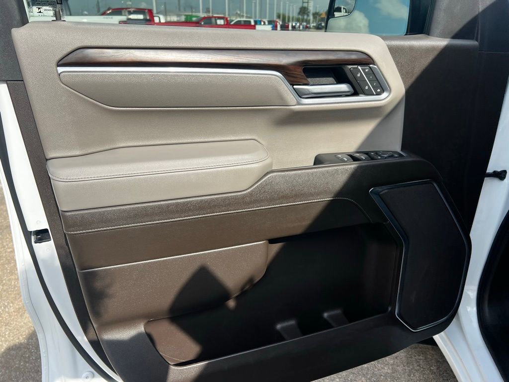 Used 2024 GMC Sierra 1500 SLT image 29