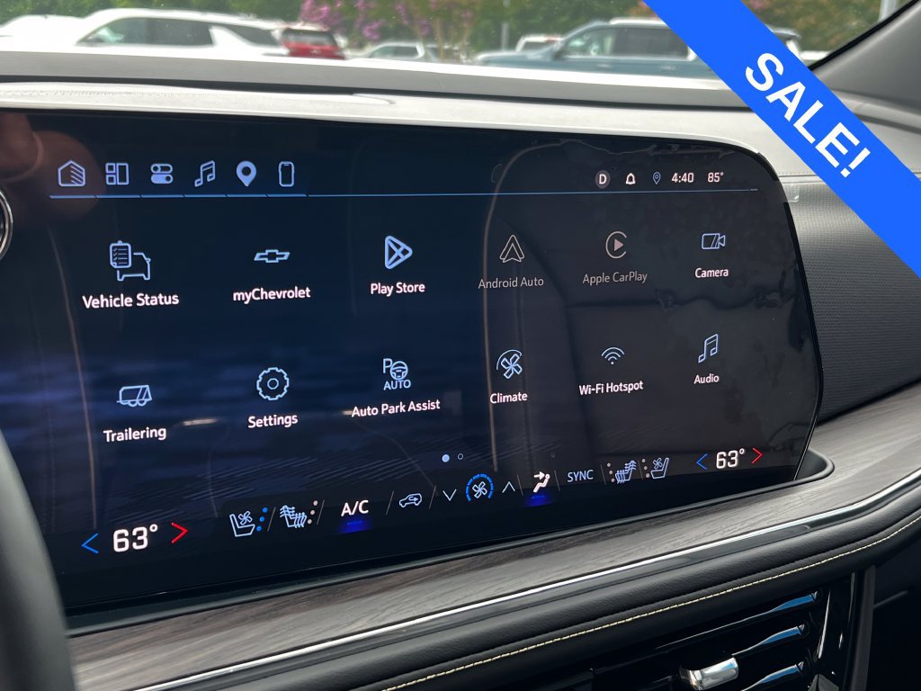 Used 2025 Chevrolet Tahoe Premier AWD/4WD image 9