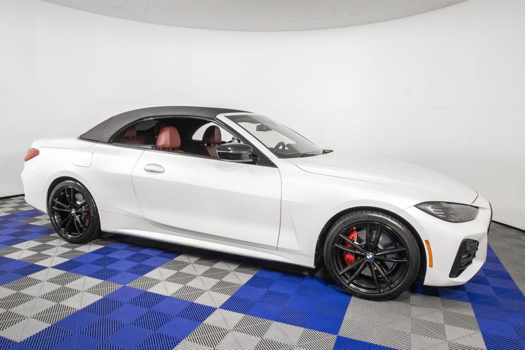 Used 2023 BMW 430i xDrive Convertible w/ M Sport Package AWD/4WD image 4