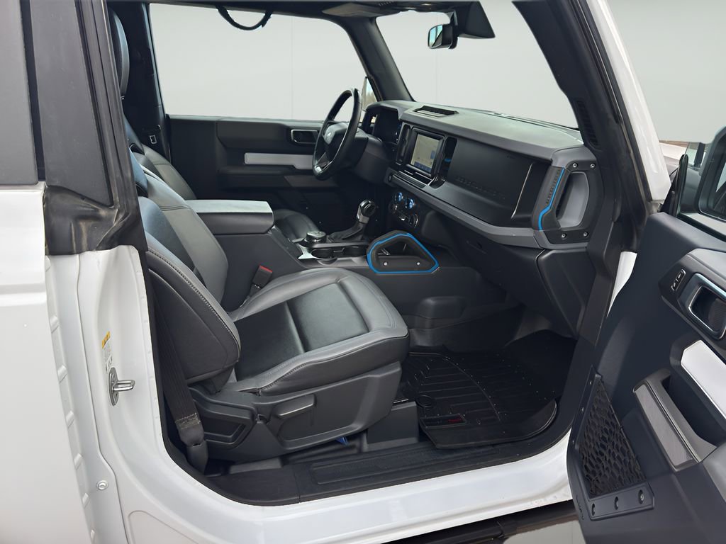 Used 2023 Ford Bronco Black Diamond w/ Sasquatch Package AWD/4WD image 10