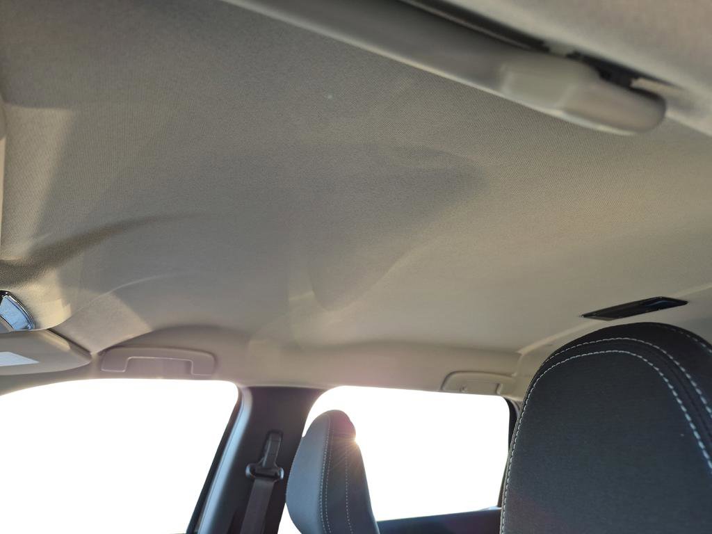 New 2026 Mitsubishi Outlander ES image 11