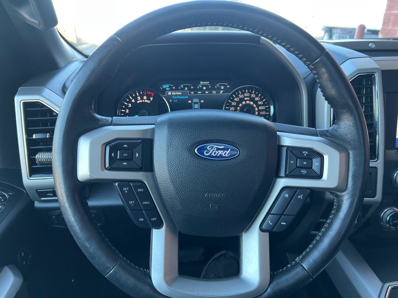 Used 2019 Ford F150 Lariat w/ Equipment Group 502A Luxury image 26