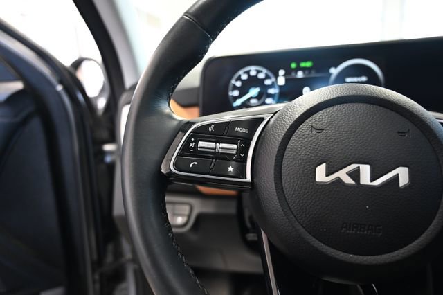 Used 2024 Kia Seltos EX AWD/4WD image 25