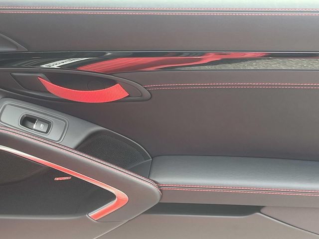 Used 2021 Porsche 718 Boxster RWD image 13