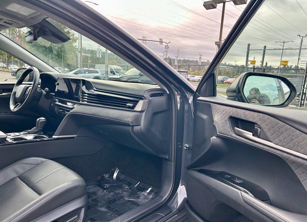 Certified 2025 Toyota Camry XLE FWD image 15
