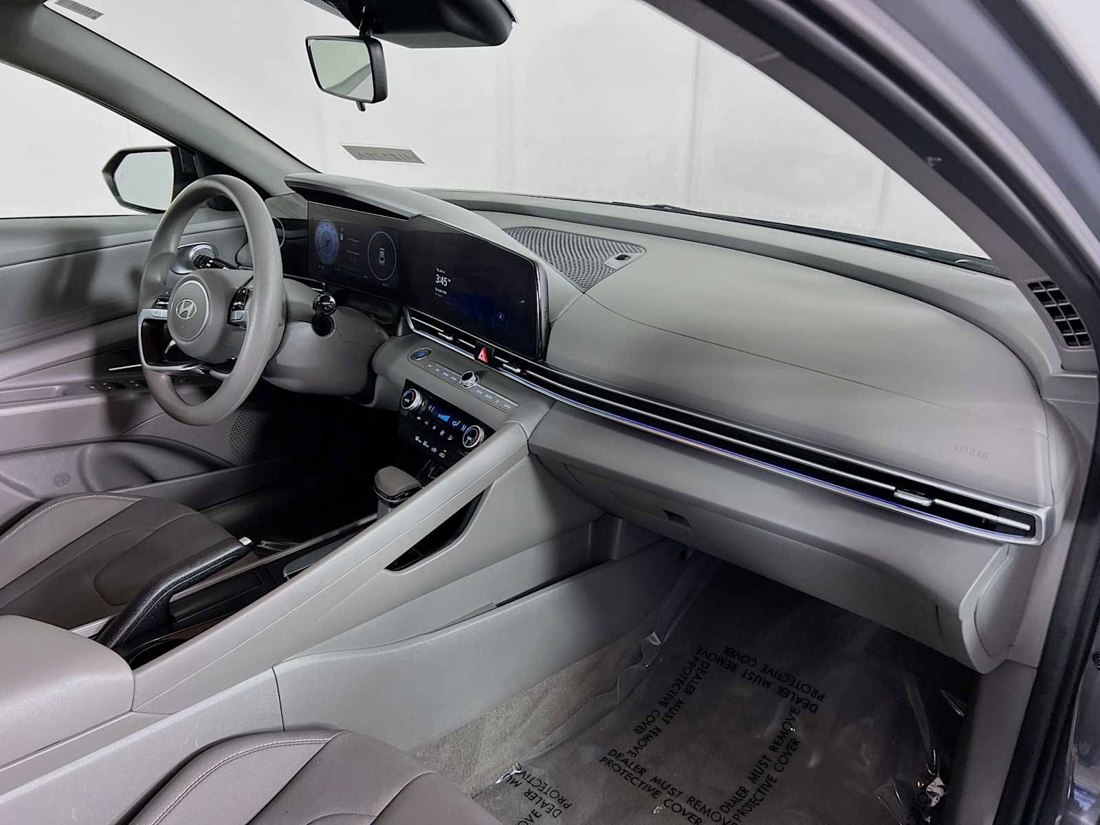 Certified 2024 Hyundai Elantra SEL image 28