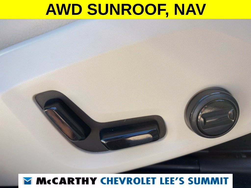 Used 2024 Volvo XC60 B5 Plus AWD/4WD image 27