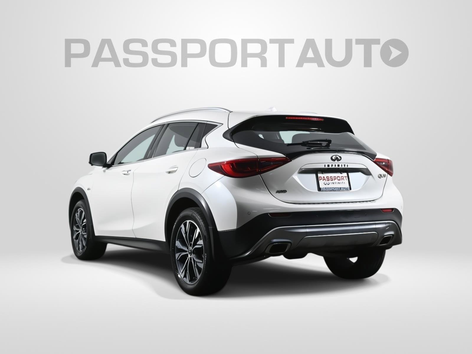 Used 2019 INFINITI QX30 Premium w/ Navigation Package image 5