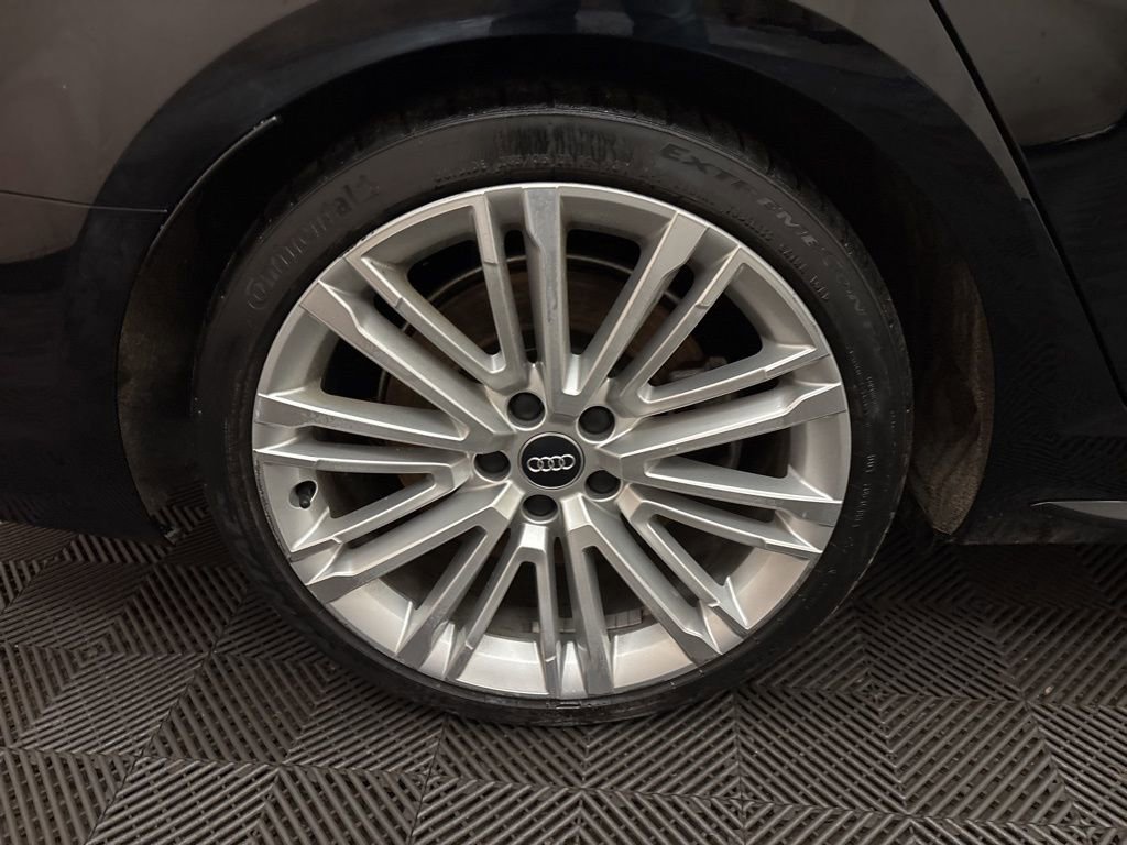 Used 2017 Audi A4 2.0T Premium Plus w/ Premium Plus Package image 26