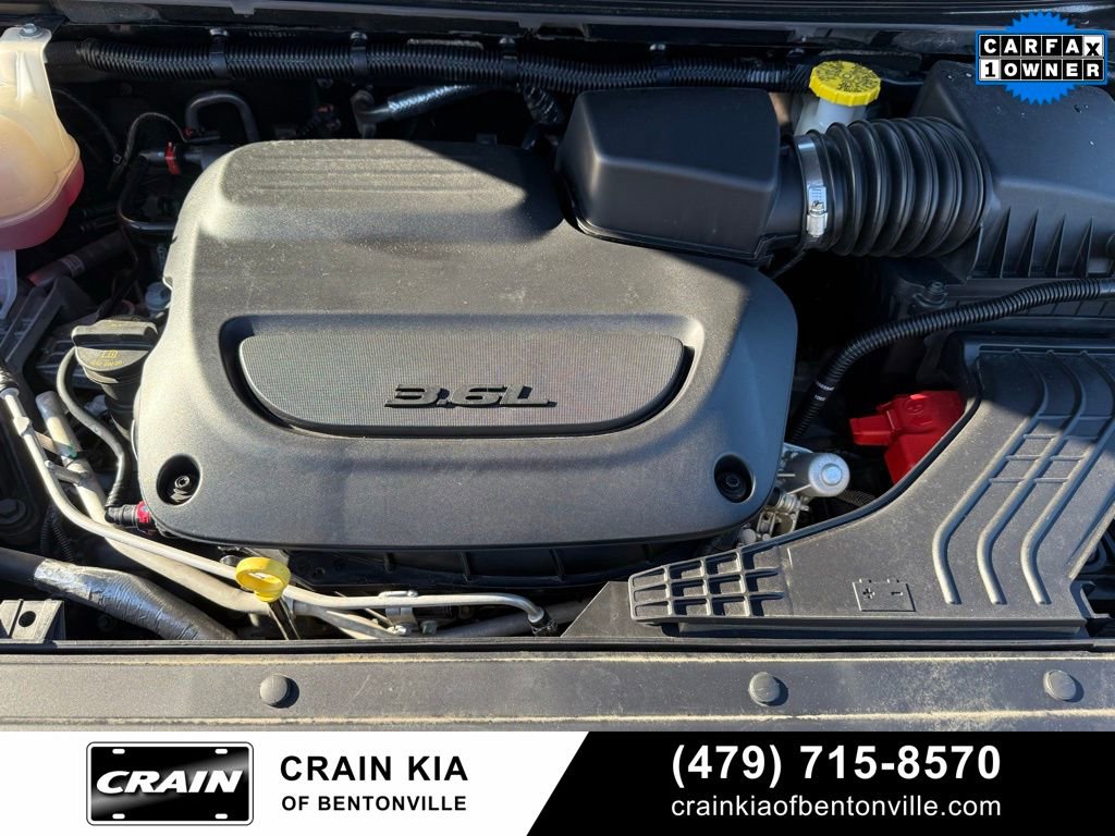 Used 2023 Chrysler Pacifica Limited image 35